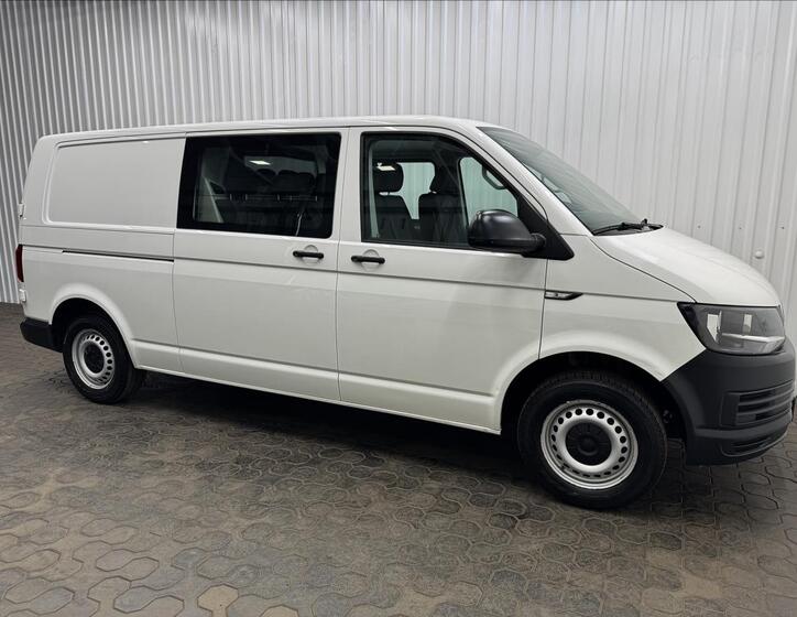 Volkswagen Transporter 11