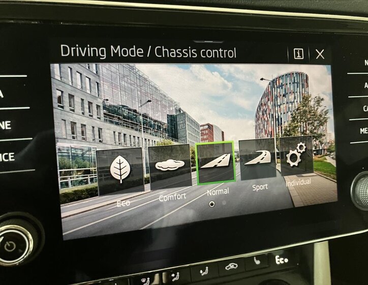 Škoda Superb Kombi 1,4 l 115 kw