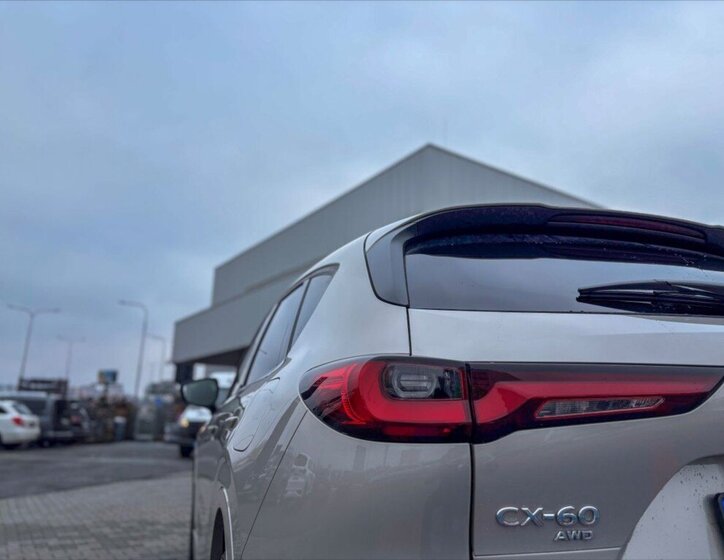 Mazda CX-60 SUV 3,3 l 187 kw