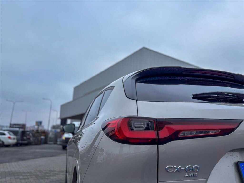 Mazda CX-60 SUV 3,3 l 187 kw
