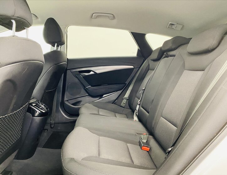 Hyundai i40 Kombi 1,7 l 104 kw