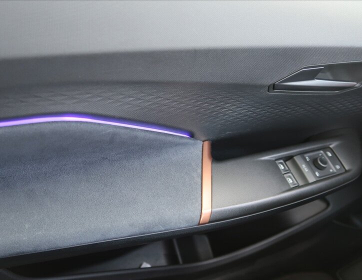 Cupra Born Kombi 0,0 170 kw