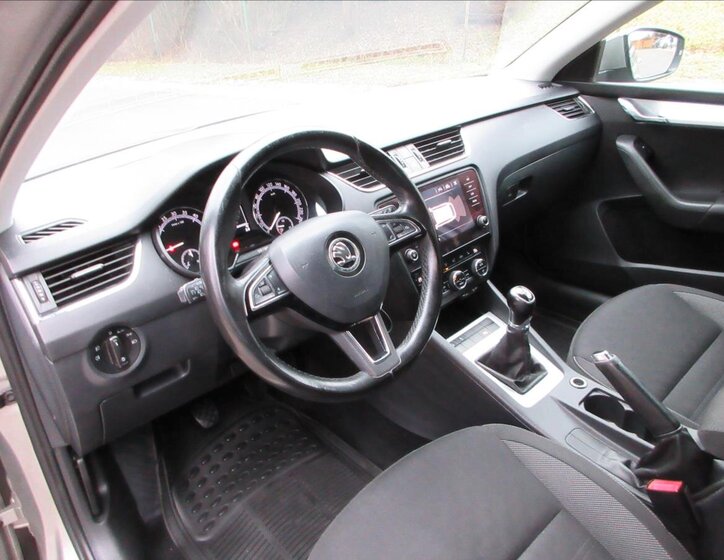 Škoda Octavia Kombi 1,6 l 85 kw