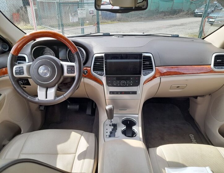 Jeep Grand Cherokee SUV / Terénní 5,7 l 259 kw