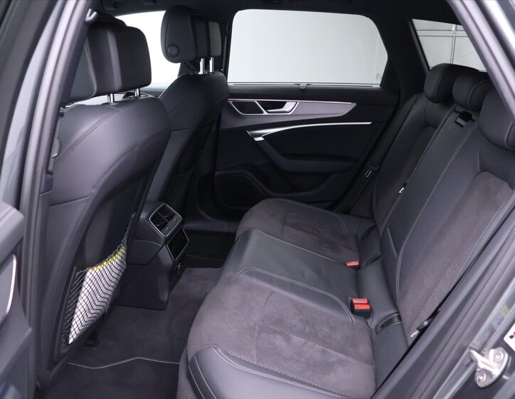 Audi S6 Kombi 3,0 l 253 kw