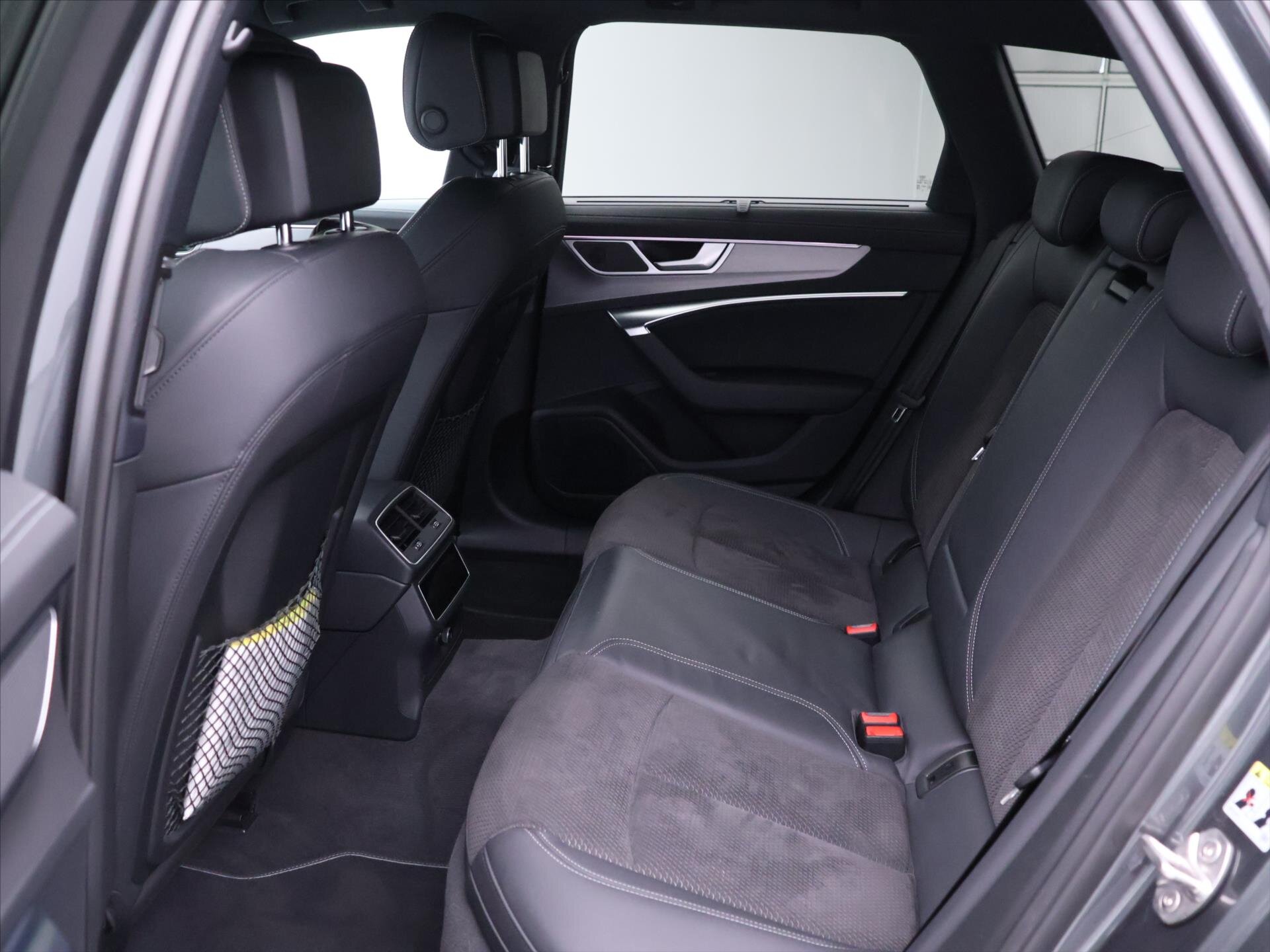 Audi S6 Kombi 3,0 l 253 kw