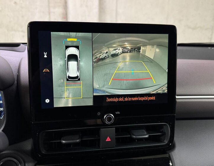 Toyota Yaris Cross SUV 1,5 l 68 kw