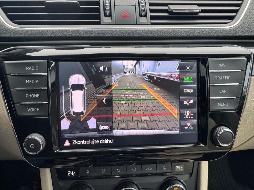 Škoda Superb Kombi 1,8 l 132 kw