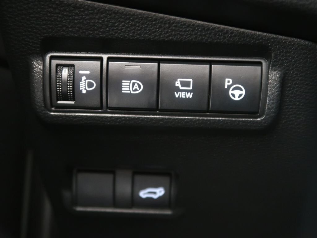 Toyota Corolla Cross Hatchback 2,0 l 112 kw