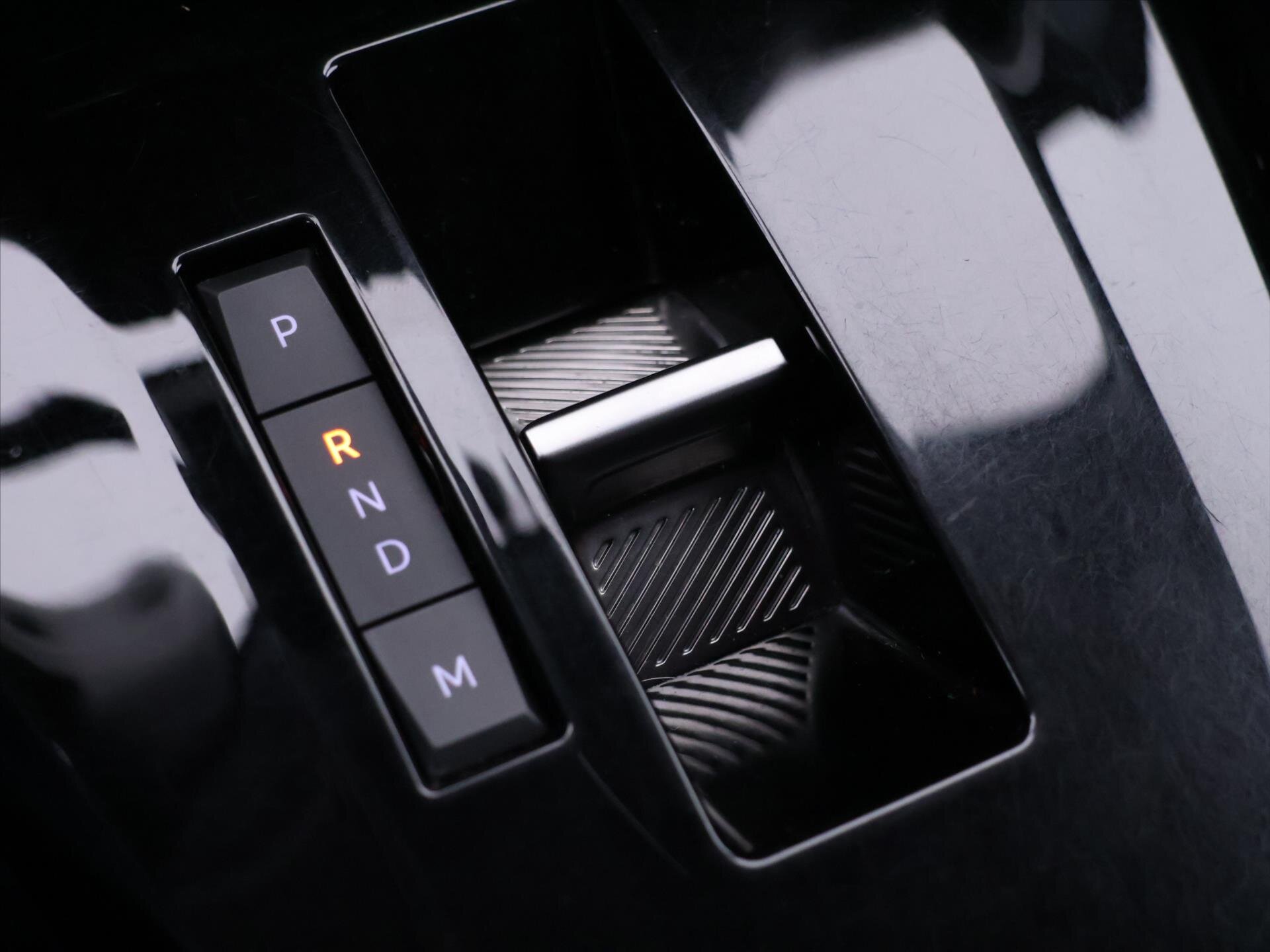 Opel Corsa Hatchback 1,2 l 74 kw