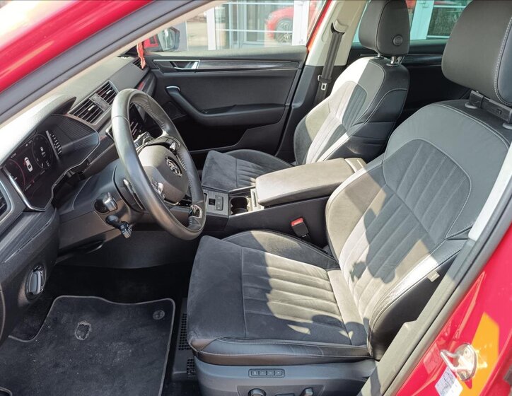 Škoda Superb Liftback 2,0 l 110 kw