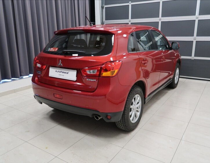 Mitsubishi ASX SUV 1,6 l 86 kw