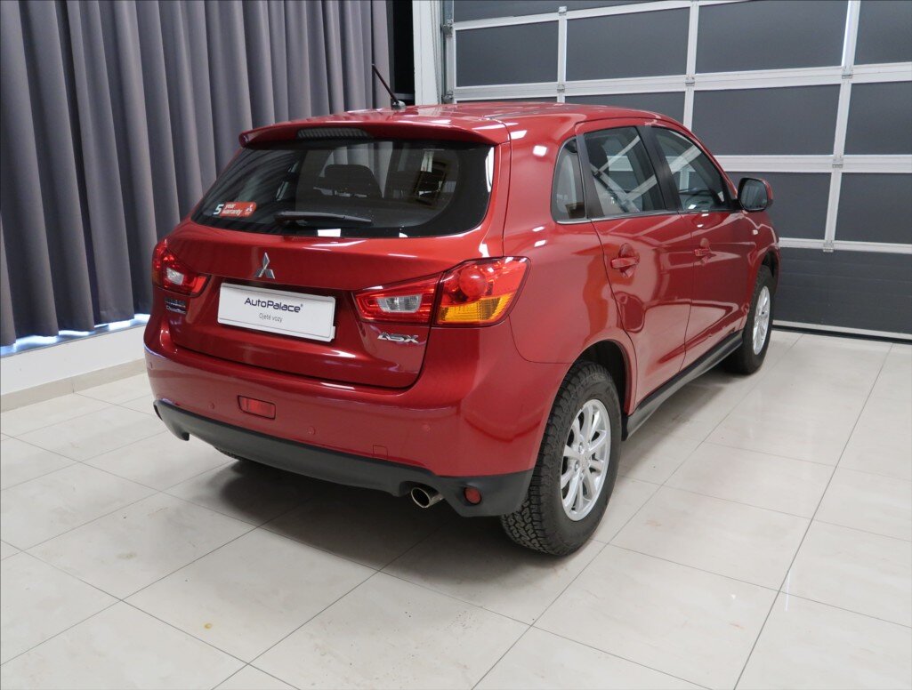 Mitsubishi ASX SUV 1,6 l 86 kw