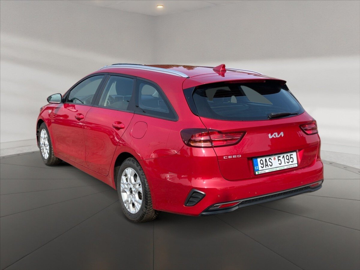 KIA Ceed Kombi 1,5 l 117 kw