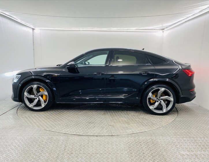 Audi e-tron SUV 0,0 370 kw