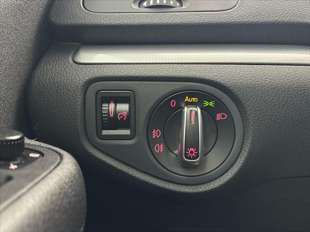 Volkswagen Sharan Kombi 2,0 l 125 kw