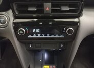 Toyota Yaris Cross CUV 1,5 l 68 kw