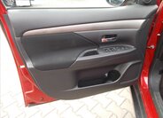 Mitsubishi Outlander SUV / Terénní 2,0 l 110 kw