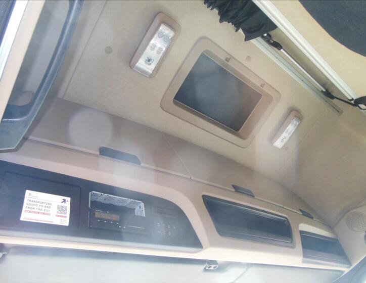 Mercedes-Benz Ostatní 8