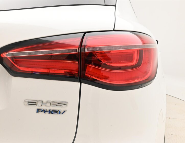 MG EHS SUV / Terénní 1,5 l 119 kw