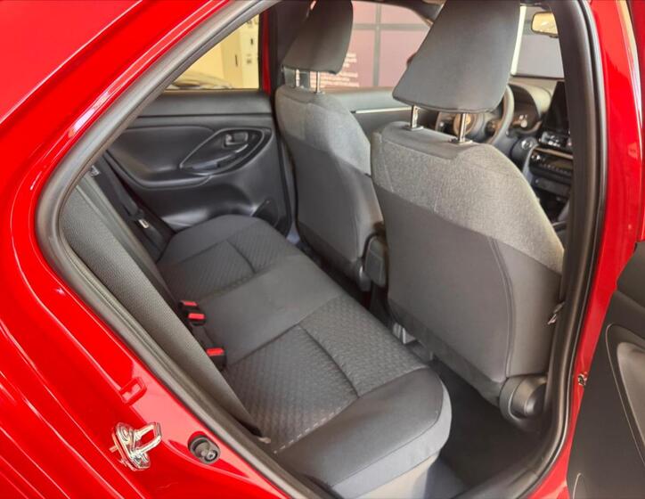 Toyota Yaris Cross 6