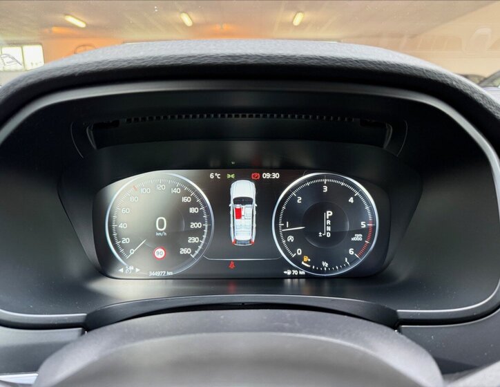 Volvo V90 Kombi 2,0 l 110 kw