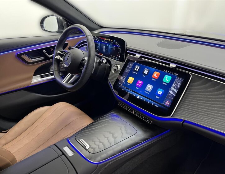 Mercedes-Benz Třídy E Sedan 2,0 l 185 kw