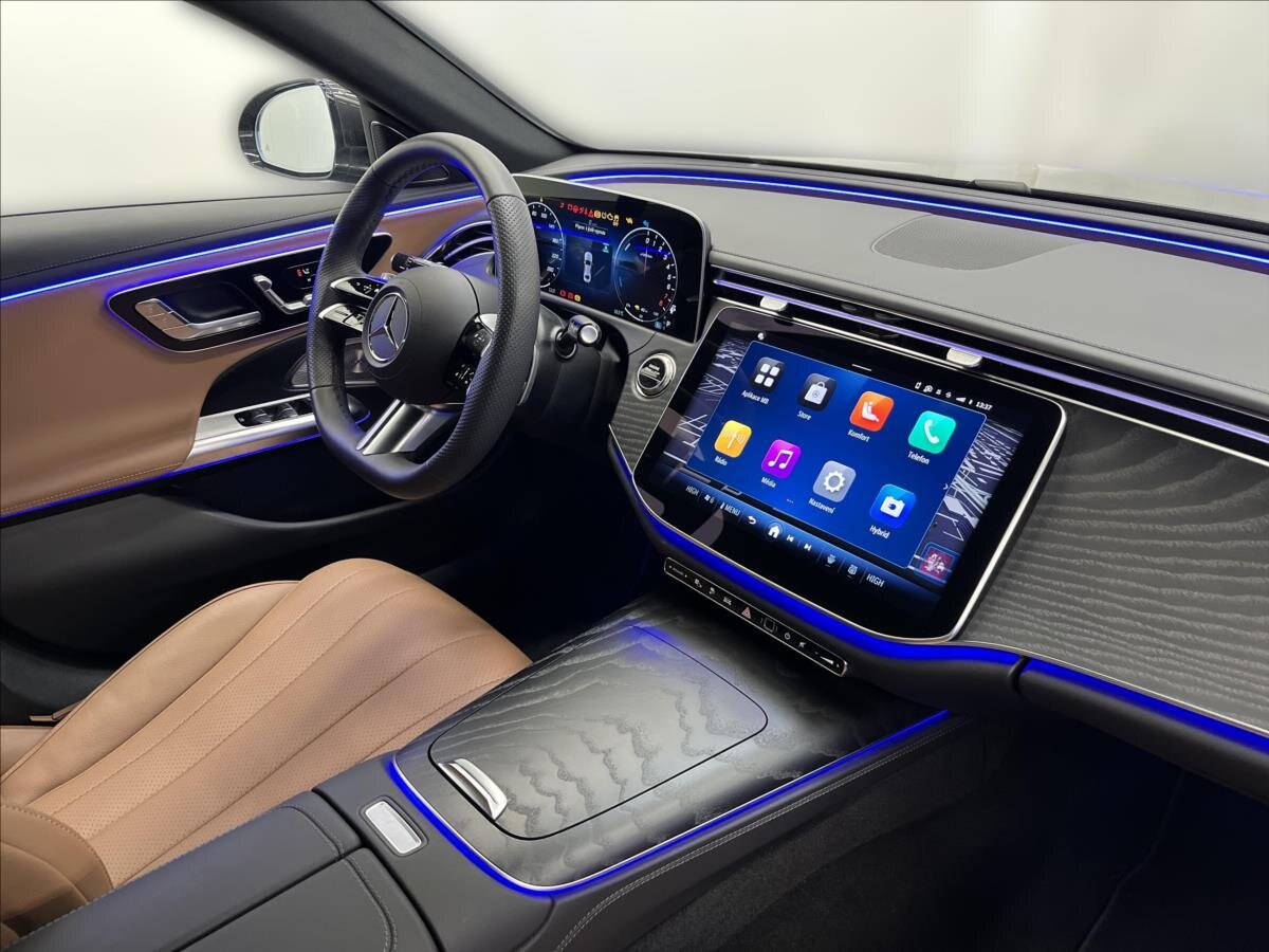 Mercedes-Benz Třídy E Sedan 2,0 l 185 kw