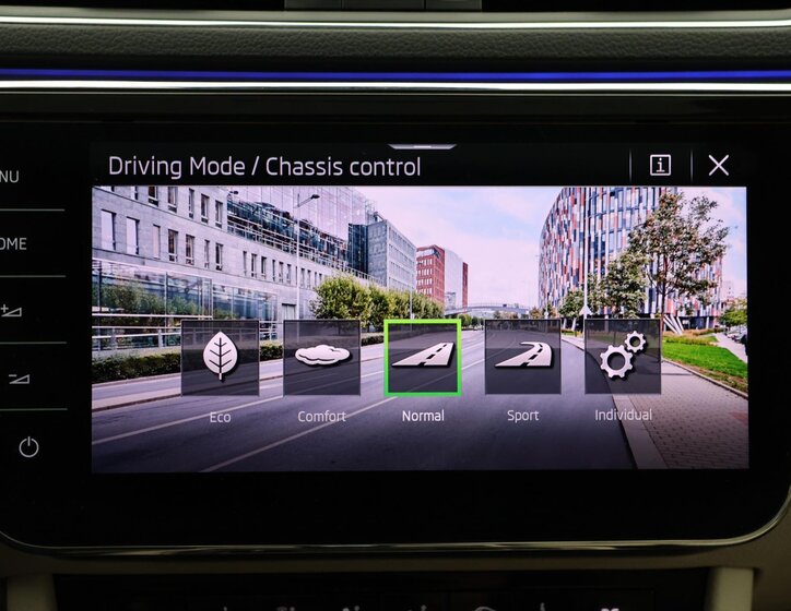 Škoda Superb Liftback 2,0 l 206 kw