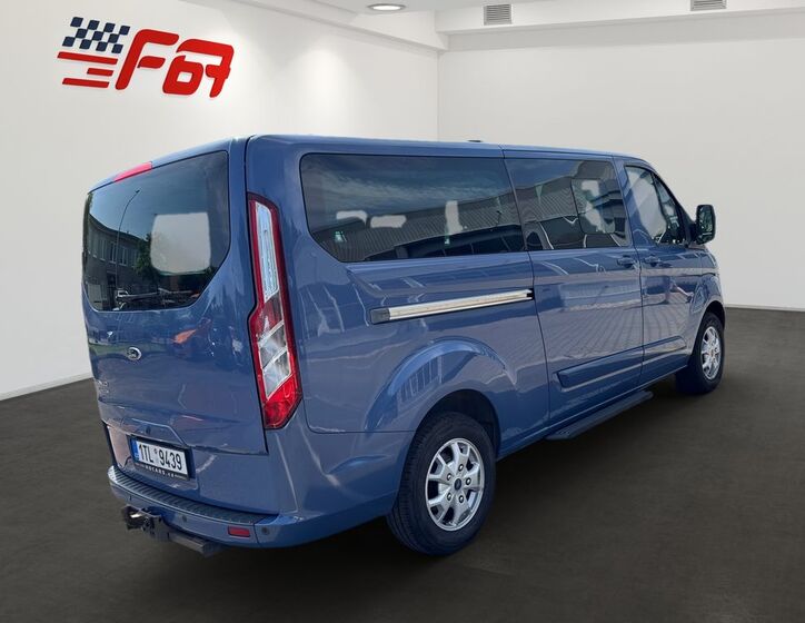 Ford Tourneo Custom 3