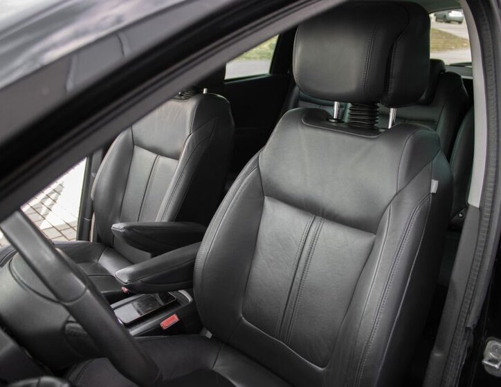 Peugeot 5008 SUV / Terénní 2,0 l 110 kw