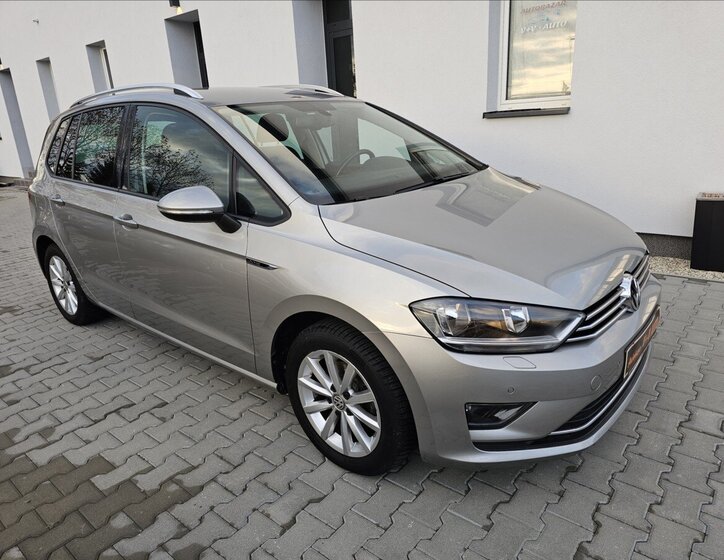 Volkswagen Golf Sportsvan Kombi 1,4 l 92 kw