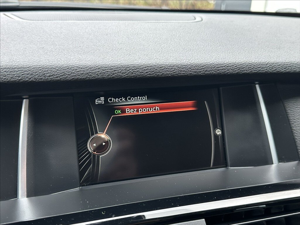 BMW X3 SUV / Terénní 2,0 l 180 kw