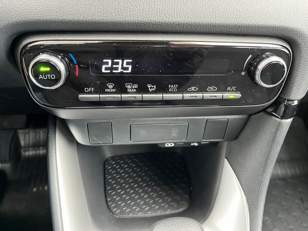 Toyota Yaris Hatchback 1,5 l 68 kw