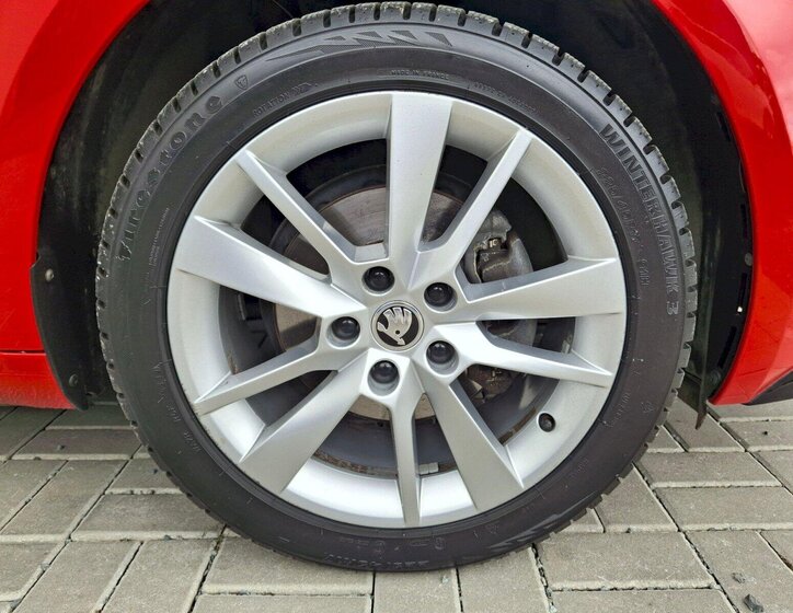 Škoda Octavia Kombi 1,5 l 110 kw