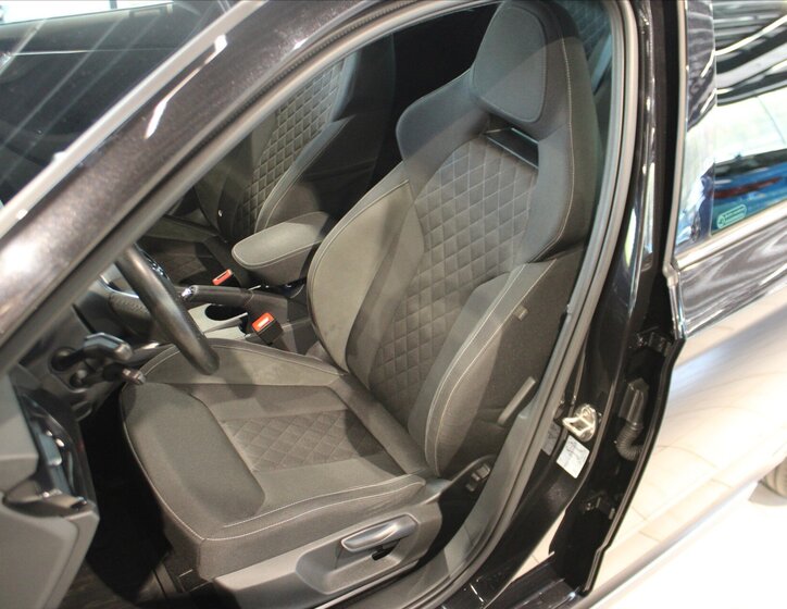Škoda Kamiq Hatchback 1,5 l 110 kw