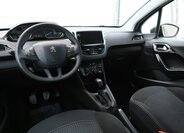 Peugeot 208 14