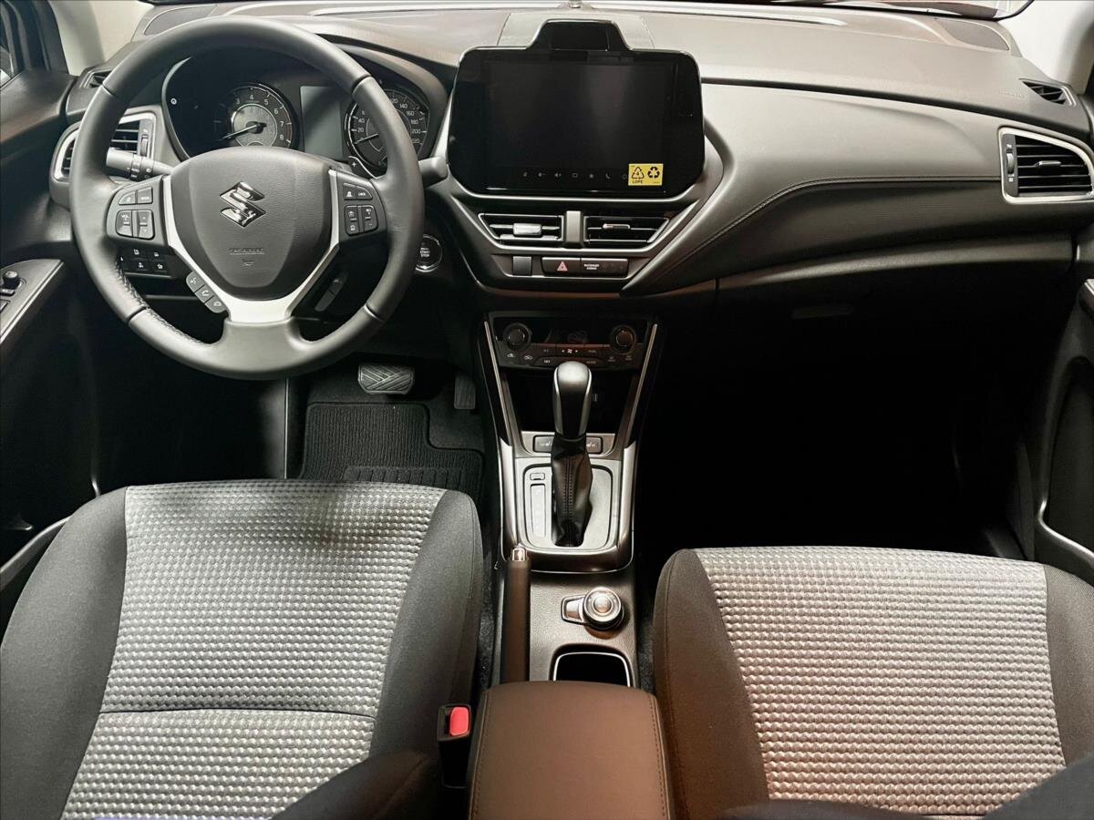 Suzuki S-Cross SUV / Terénní 1,4 l 81 kw