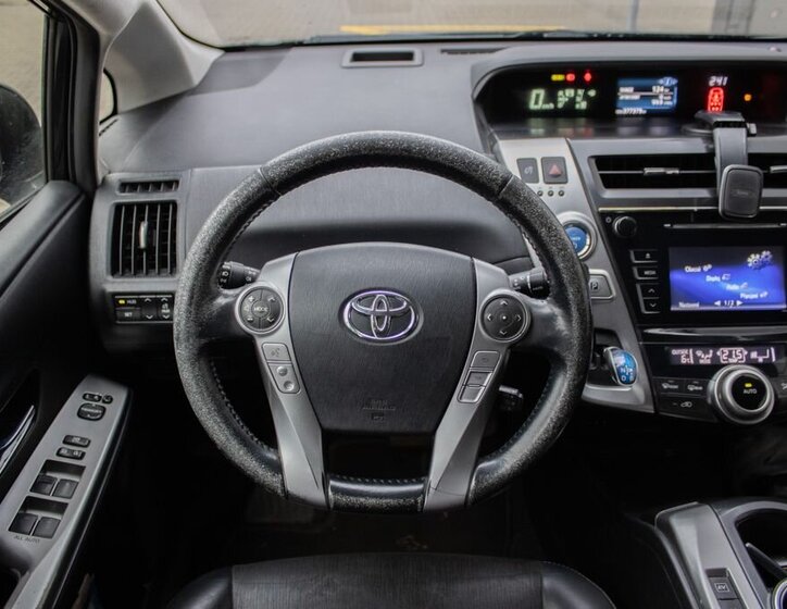 Toyota Prius 29