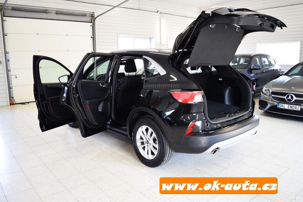 Ford Kuga SUV / Terénní 2,5 l 112 kw