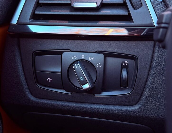 BMW M4 Kupé 3,0 l 317 kw