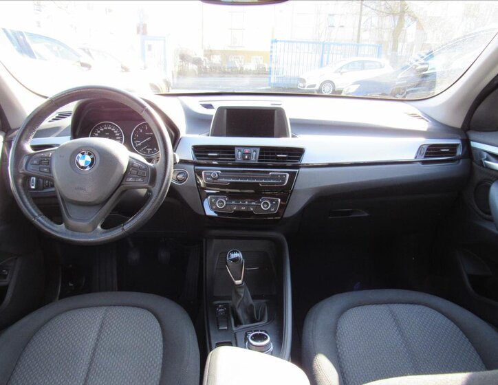 BMW X1 SUV / Terénní 1,5 l 100 kw