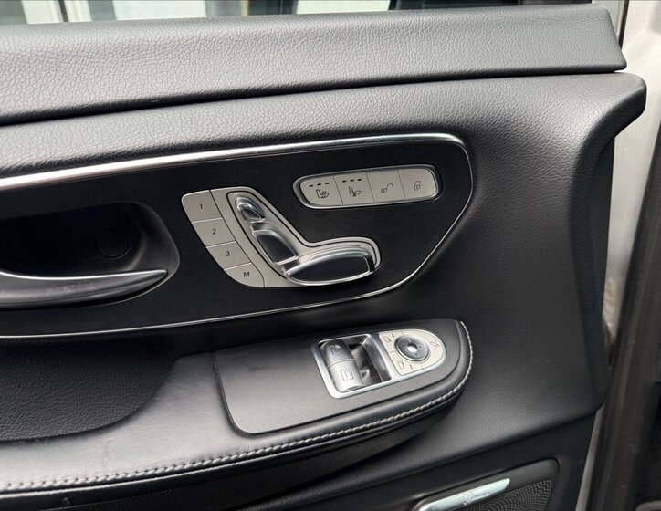 Mercedes-Benz Třídy V MPV 2,1 l 140 kw