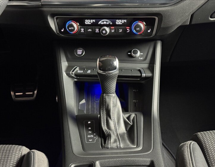 Audi Q3 SUV 2,0 l 140 kw