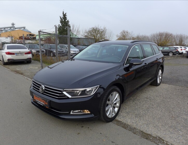 Volkswagen Passat 2