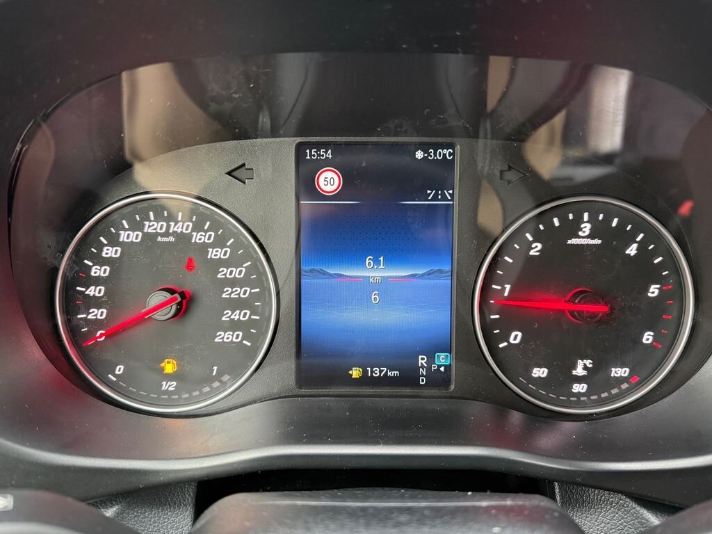 Mercedes-Benz Vito Skříň 2,0 l 140 kw