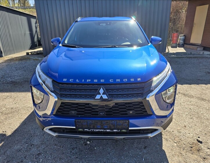 Mitsubishi Eclipse Cross CUV / Crossover 2,4 l 72 kw