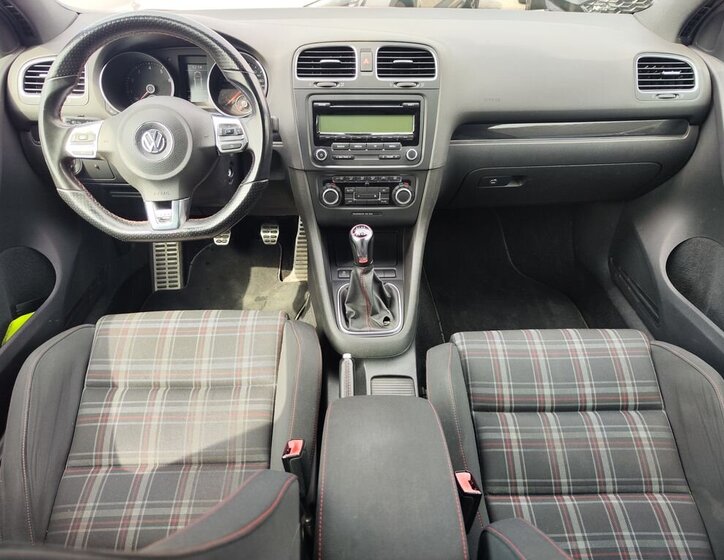 Volkswagen Golf Kombi 2,0 l 155 kw