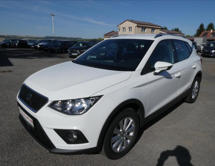 Seat Arona 3