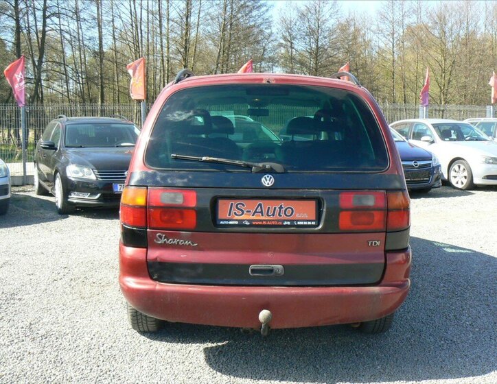 Volkswagen Sharan Kombi 1,9 l 66 kw